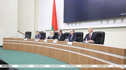 Встречи с людьми, патриотические проекты. Как будут работать депутаты Гродненского областного Совета