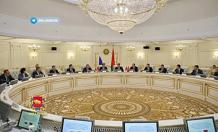 Новые векторы сотрудничества Гродненского региона с Красноярским краем обсудили в Минске