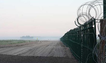 На границе с Литвой задержан нарушитель, ему грозит до 2450 рублей штрафа