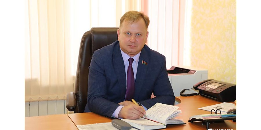 Депутат Палаты представителей Национального собрания Республики Беларусь Виталий Раковец проведет прямую линию и прием граждан в Вороновском районе