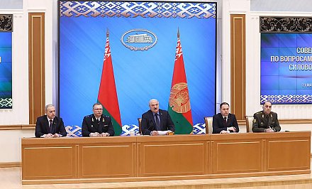 Тема недели: Александр Лукашенко собрал большое совещание с силовым блоком