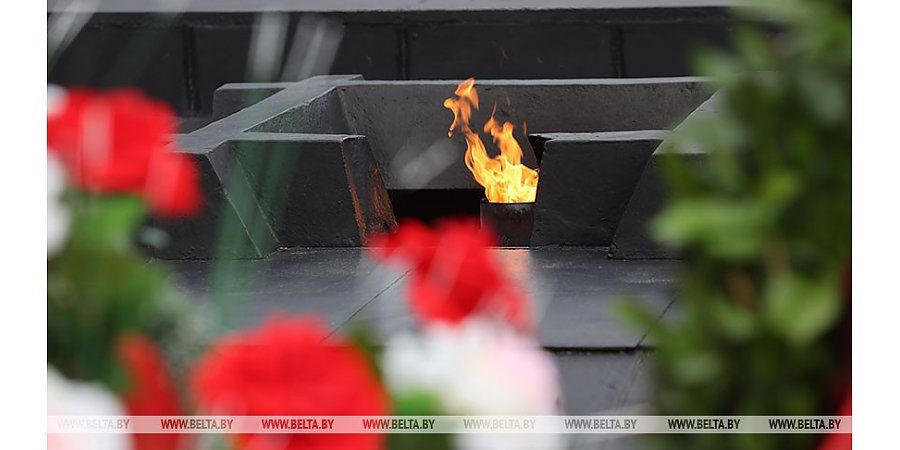 Александр Лукашенко в субботник будет работать на благоустройстве мемориального комплекса "Хатынь"