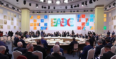 Роман Головченко: вопреки деструктивному внешнему давлению, в ЕАЭС обеспечена экономическая стабильность
