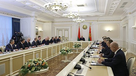 Александр Лукашенко: все законодательные нововведения должны стимулировать рост белорусской экономики
