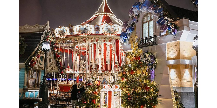 Москва приглашает окунуться в новогоднюю сказку