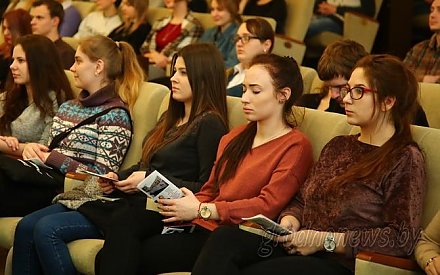 Базу данных желающей поработать летом молодежи создают в Гродненской области