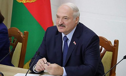 Тема недели: О задачах руководителям и будущем Беларуси - Александр Лукашенко на встрече в Академии управления