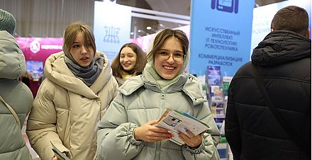 Молодежь о выставке "Беларусь интеллектуальная": такие экспозиции нужно организовывать чаще