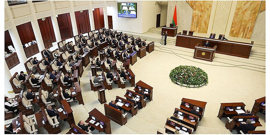 Депутаты поддержали изменения в Кодекс об образовании