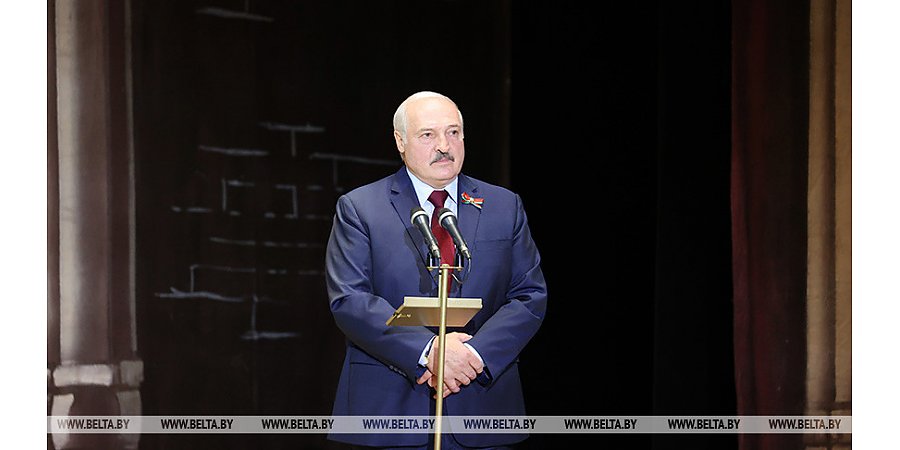 Александр Лукашенко предложил новую традицию на День Независимости