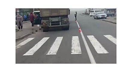 В Заболоти Вороновского района пешеход погибла под колесами грузовика