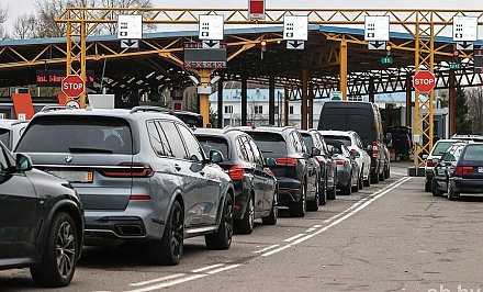 Въезда в Литву и Польшу ожидают свыше 1 300 фур