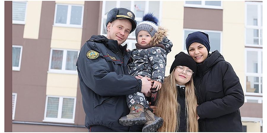 Александр Лукашенко поздравил сотрудников милиции с профессиональным праздником