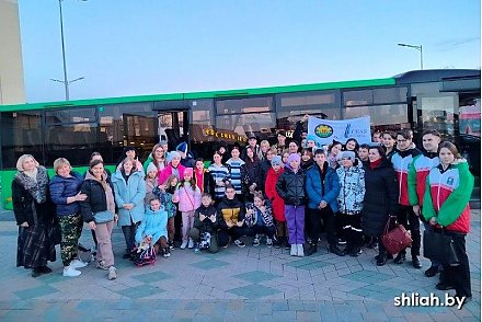 Дети из Донбасса приехали на отдых в оздоровительный центр «Лесная поляна»
