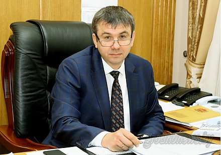 Субботнюю прямую линию провел заместитель председателя облисполкома Юрий Шулейко