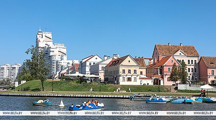 Местами - грозы, днем по западу - порывистый ветер. Какой будет погода в Беларуси 10 сентября