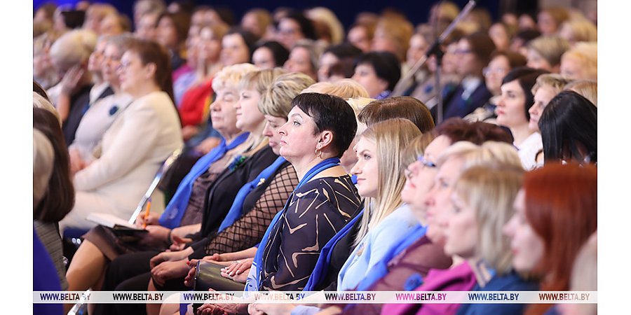 Александр Лукашенко: БСЖ должен стать стеной на пути продвижения в обществе чуждых современных извращений