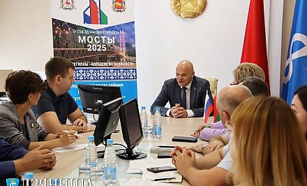 Участники IV съезда малых городов Гродненской и Нижегородской областей знакомятся с объектами социальной сферы и агропредприятиями Щучинщины