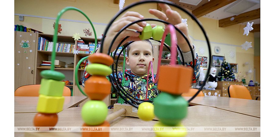 В Минтруда рассказали о поддержке семей с детьми-инвалидами