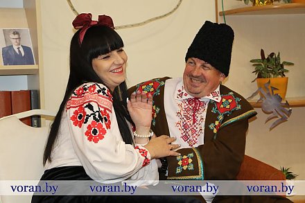 В Вороновской районной библиотеке во второй раз прошло мероприятие с интригующим названием «Библионочь». Оно было посвящено писателю Николаю Гоголю