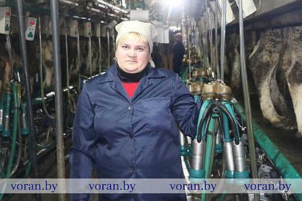 Ровесники молодой Беларуси. Юлия Митуль — молочных дел мастерица