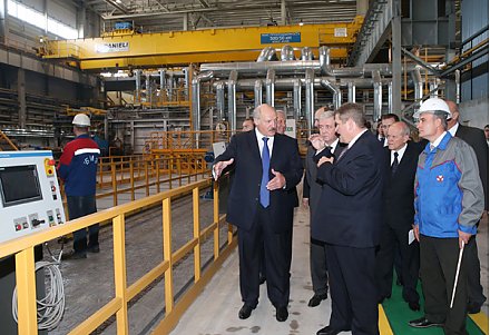 Тема недели: Лукашенко посетил Белорусский металлургический завод