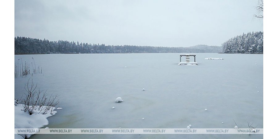 За сутки в Беларуси четыре человека провалились под лед, спасти удалось троих