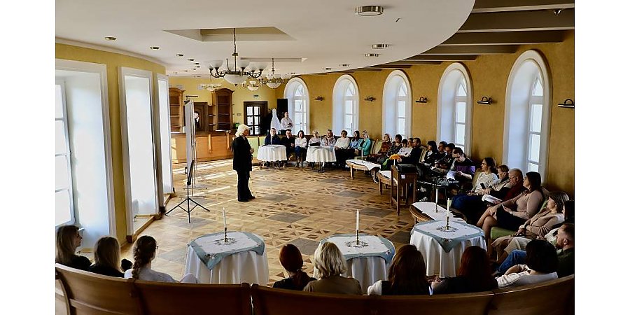 Туристический потенциал дворцово-паркового комплекса «Святск» презентовали туроператорам