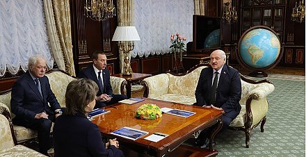 Александр Лукашенко встретился с генеральным директором АО "Российский экспортный центр" Вероникой Никишиной