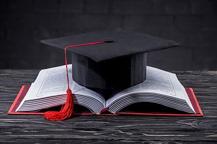 Беларусь больше не будет признавать документы Украины об образовании