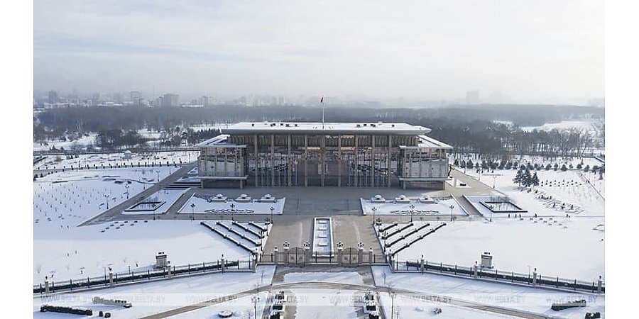 Александр Лукашенко поздравил зарубежных лидеров с Новым годом