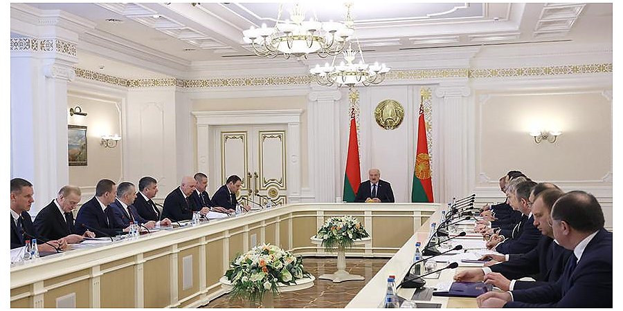 Александр Лукашенко ставит задачу интенсивного и эффективного освоения месторождений полезных ископаемых