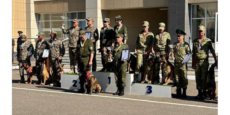 Белорусы завоевали бронзу на соревнованиях кинологов погранведомств стран СНГ