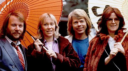 Группа ABBA впервые за 40 лет выпустила новый альбом Voyage
