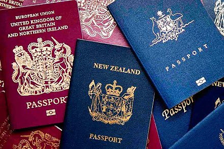 Александр Лукашенко подписал закон, упрощающий условия пребывания иностранцев