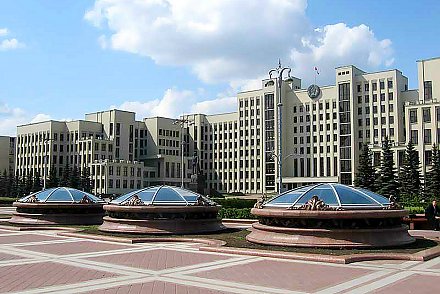 В Беларуси с 1 июля военным пересчитают пенсии и появится список трудных жизненных ситуаций