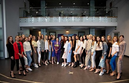 За титул главной красавицы страны в XII Национальном конкурсе красоты «Мисс Беларусь» поборются четыре участницы от Гродненщины. Кто эти девушки?