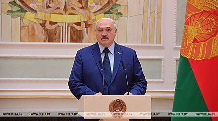 Александр Лукашенко: мы выстояли и потому живем в мирной стране, но расслабляться пока рано