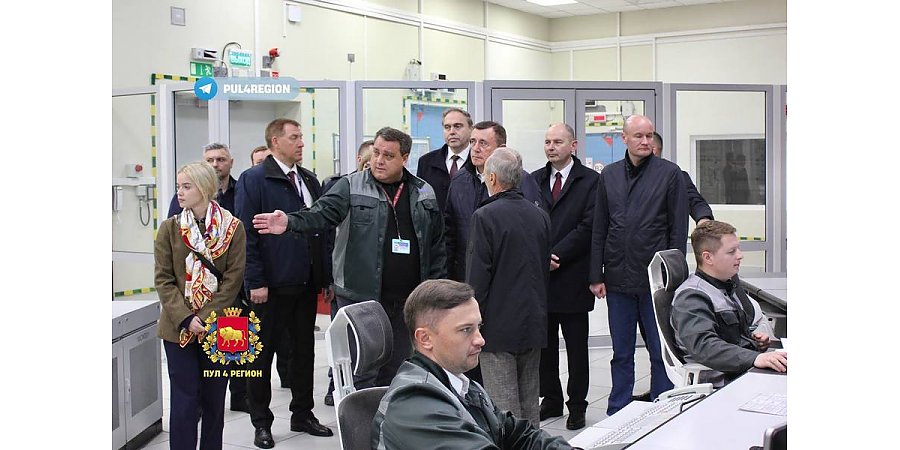 Глава Гродненской области Владимир Караник и губернатор Сахалинской области Валерий Лимаренко встретились на Белорусской АЭС