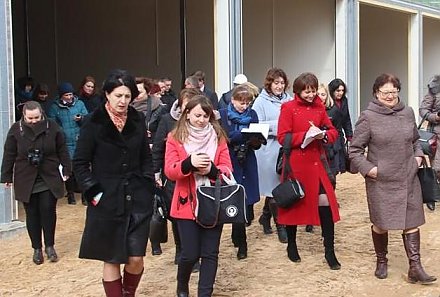 Под знаком обновления. Представители СМИ посещают с пресс-туром Щучинский район