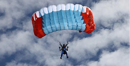 Открытый чемпионат ВС по парашютному спорту стартует в Гродненской области