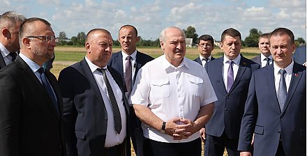 Александр Лукашенко ответил тем "деятелям", которые недовольны сдерживанием цен на продукты питания