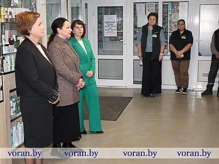 Октябрьский Единый день информирования в Вороновском районе начался со встречи с трудовым коллективом магазина «Евроопт»