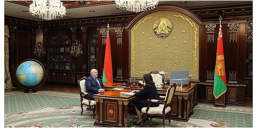 Законотворчество, работа с населением и выборы. Александр Лукашенко провел встречу с главой Совета Республики