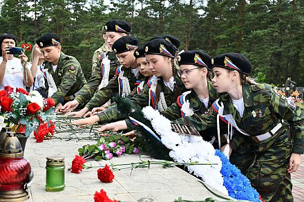 Это наша общая память. Делегация из Архангельской области России посетила Волковысский район