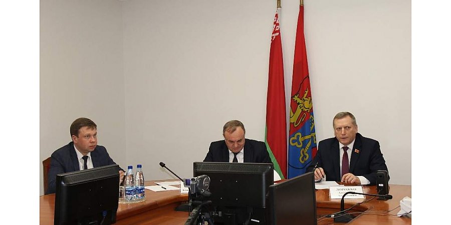 В Лиде совместный прием граждан и прямую телефонную линию провели председатель Комитета госконтроля Гродненской области и прокурор области