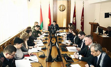 Профилактика безнадзорности и правонарушений. В облисполкоме обсудили вопросы безопасности детей и подростков