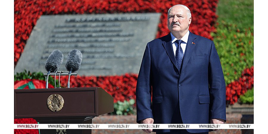Александр Лукашенко: «Для большинства белорусов День Независимости означает мир»