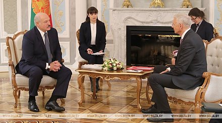 Александр Лукашенко предлагает серьезно расширить сотрудничество между Беларусью и Латвией