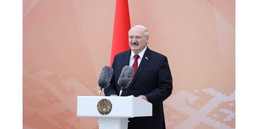 Тема недели: Александр Лукашенко открыл новую школу в Бобруйске